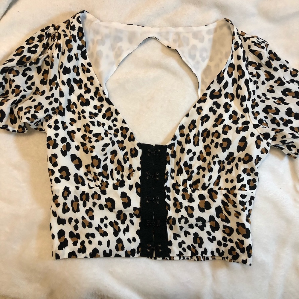 A crop top
